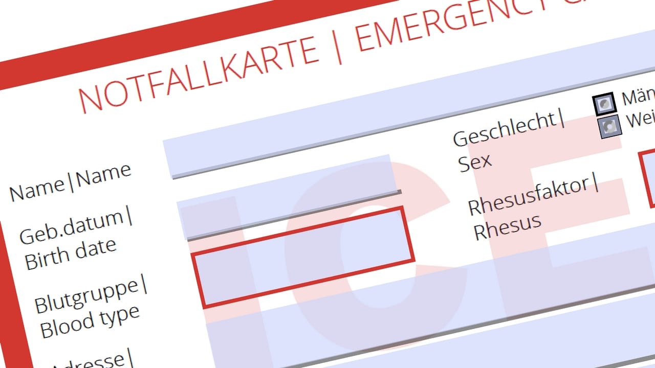 Notfallkarte mit persönlichen Daten