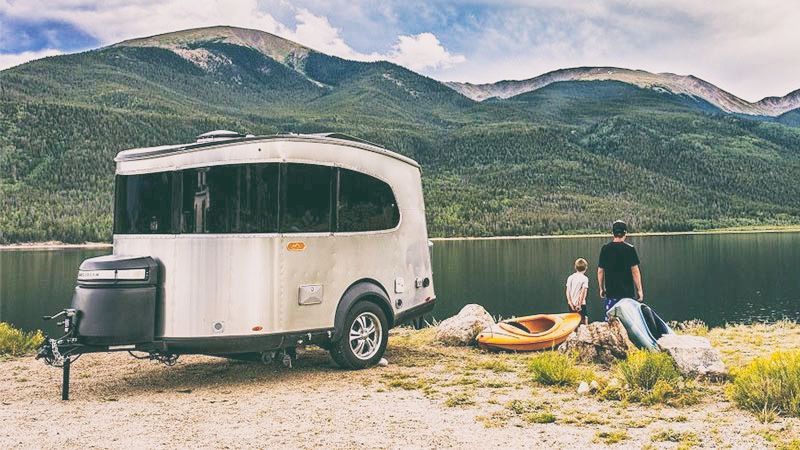 Airstream: Der neue kompakte "Basecamp" stellt sich vor