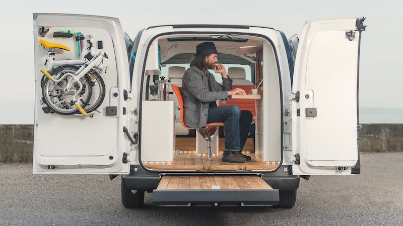 Nissan WORKSPACe Elektro-Auto Büro