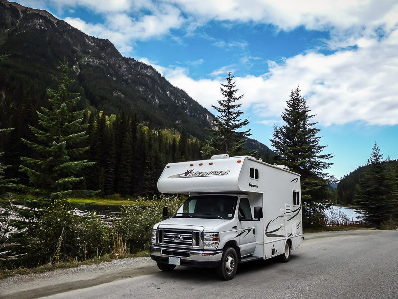 Ein kleines Wohnmobil in Kanada