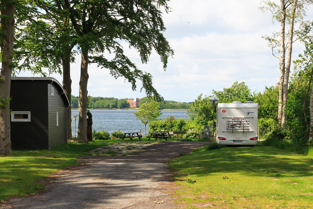 Auf einem Campingplatz in Lolland, Dänemark