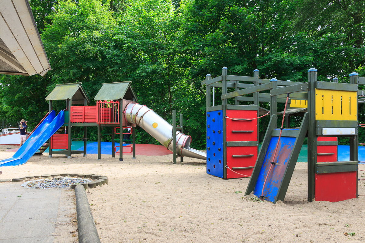 Kinderspielplatz auf dem Strandcamping Nysted, Dänemark