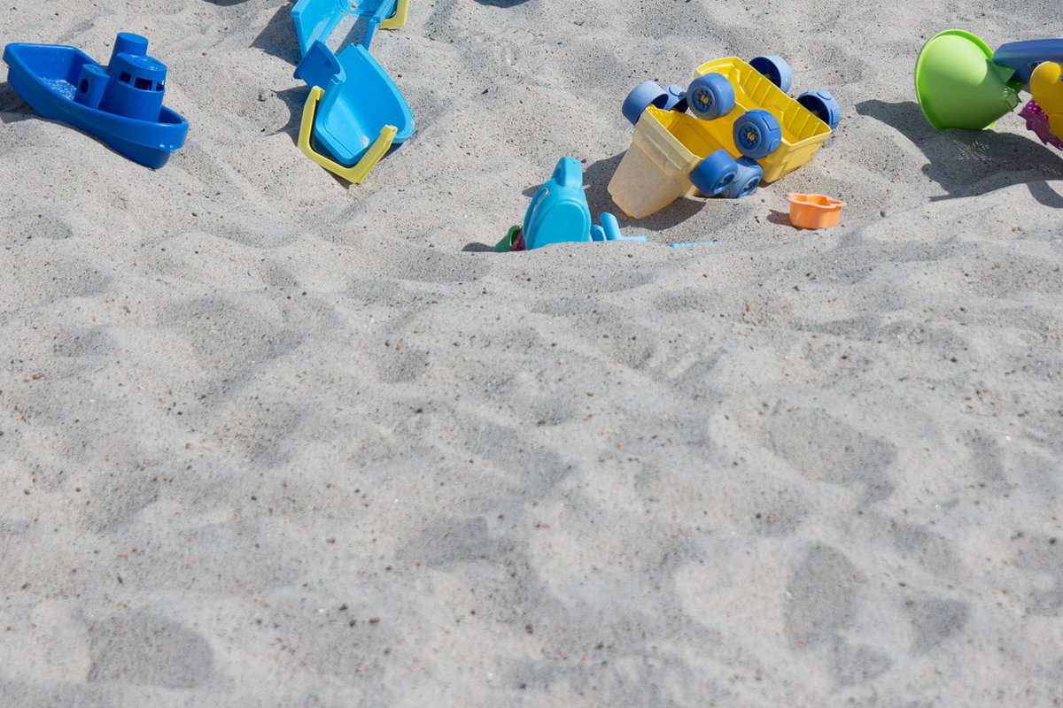 Strand ist für Kinder ein Paradies