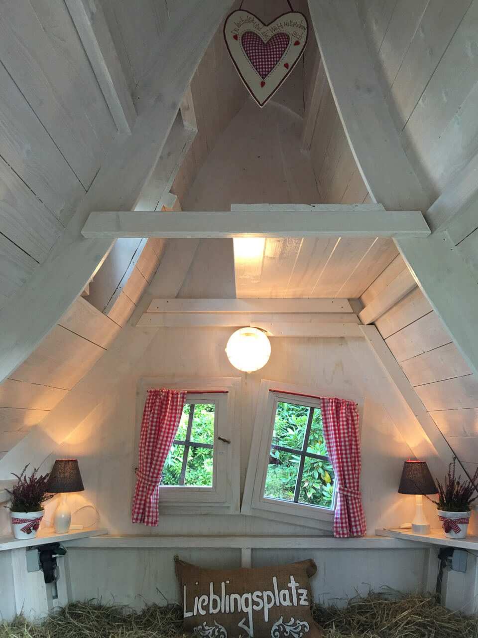 Übernachtung im Heuhotel - www.camping-lh.de