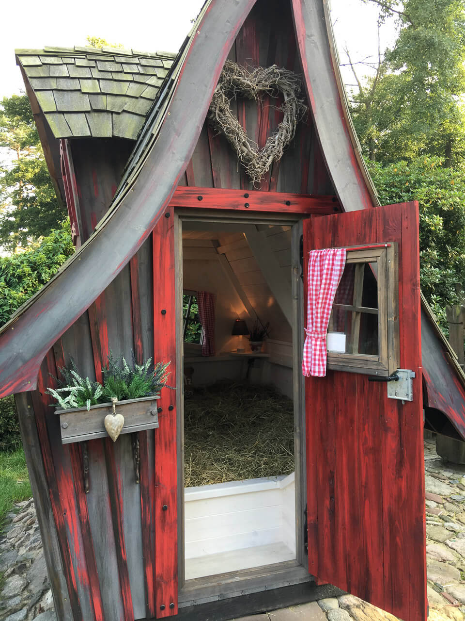 Willkommen im Heuhotel - www.camping-lh.de