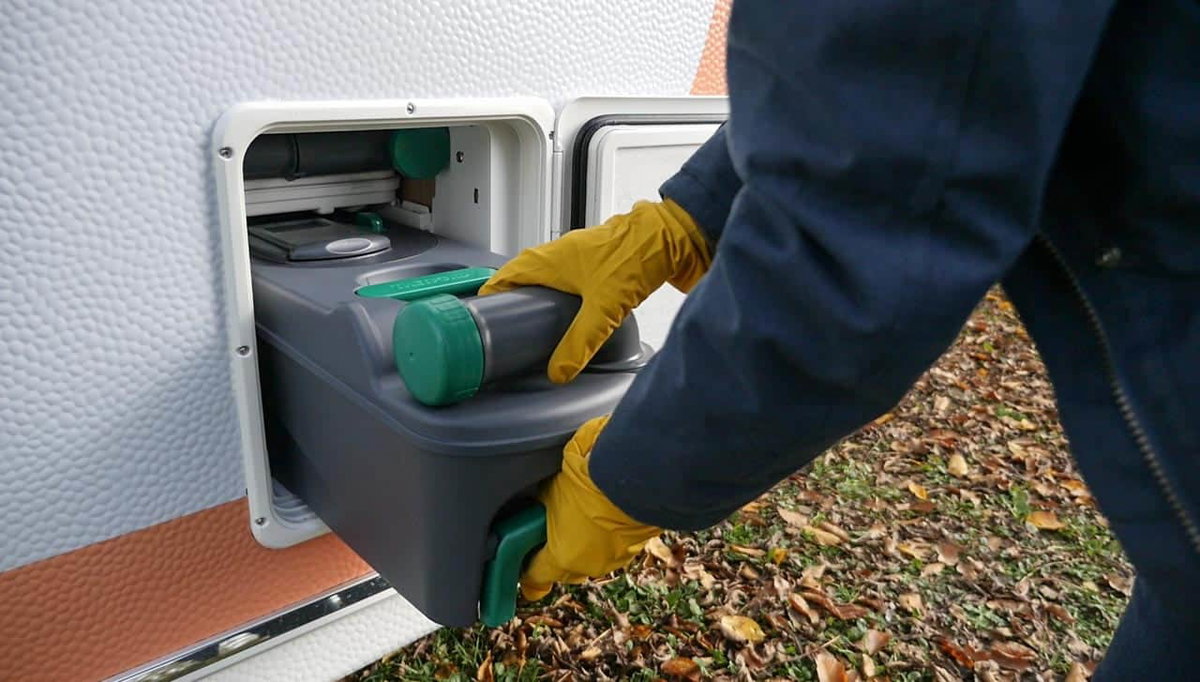 Ratgeber Campingtoilette: Die Chemietoilette
