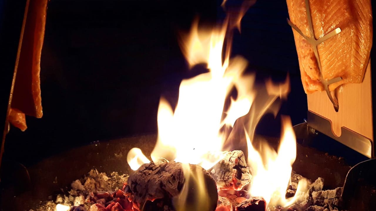 Produkttest: Feuerlachs-Set von nomadcampers