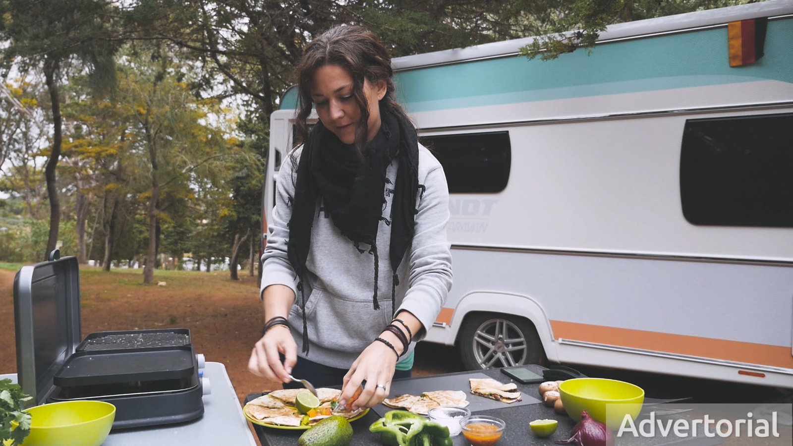 Rezepte für den Campinggrill: Quesadillas mit Zwiebeln, Pilzen und Paprika