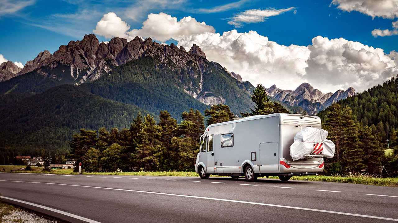 Von den Alpen bis zum Mittelmeer - Camping in Italien