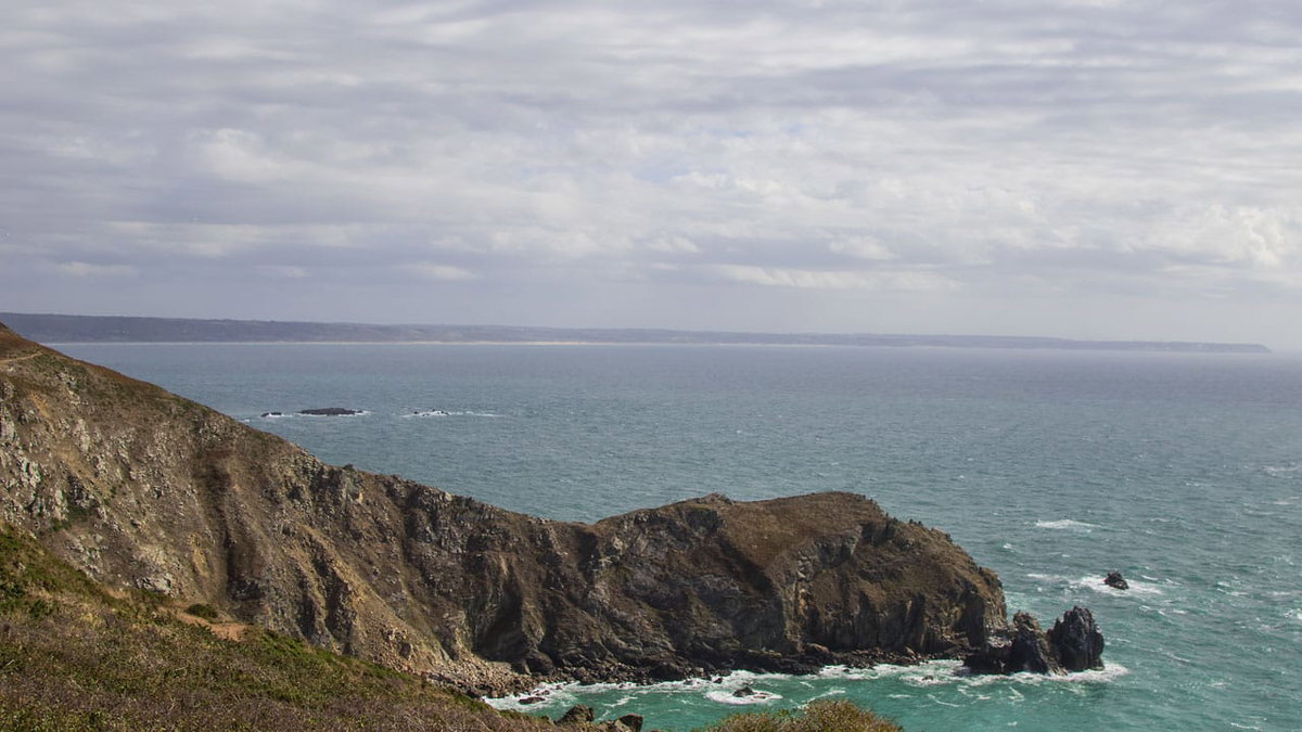 Die Felsformation Nez de Jobourg in der Normandie