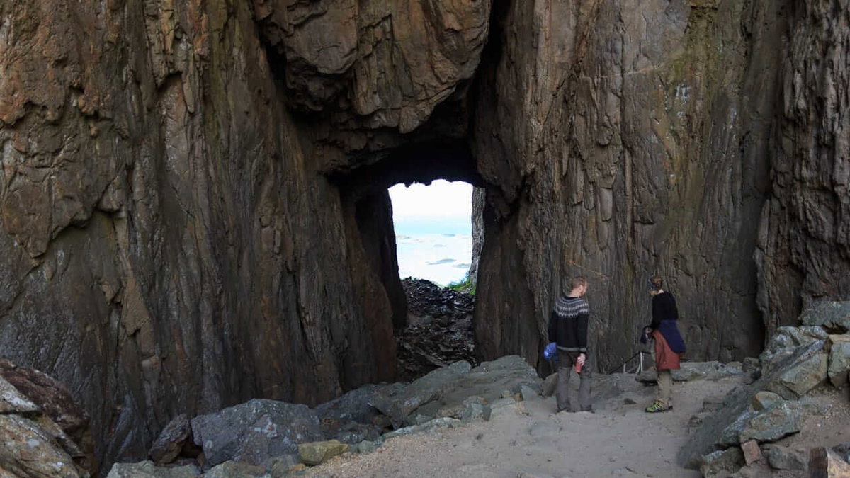 Das Fenster vom Torghatten in Norwegen