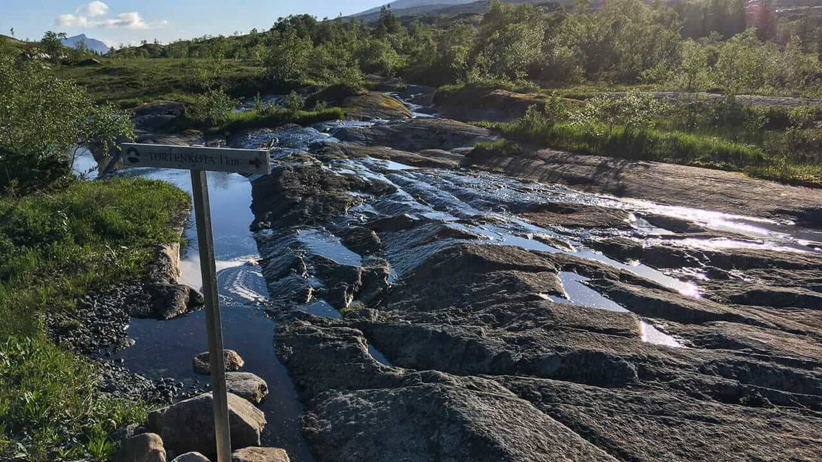 Wegweiser auf der Tortenkota Wanderung in Norwegen