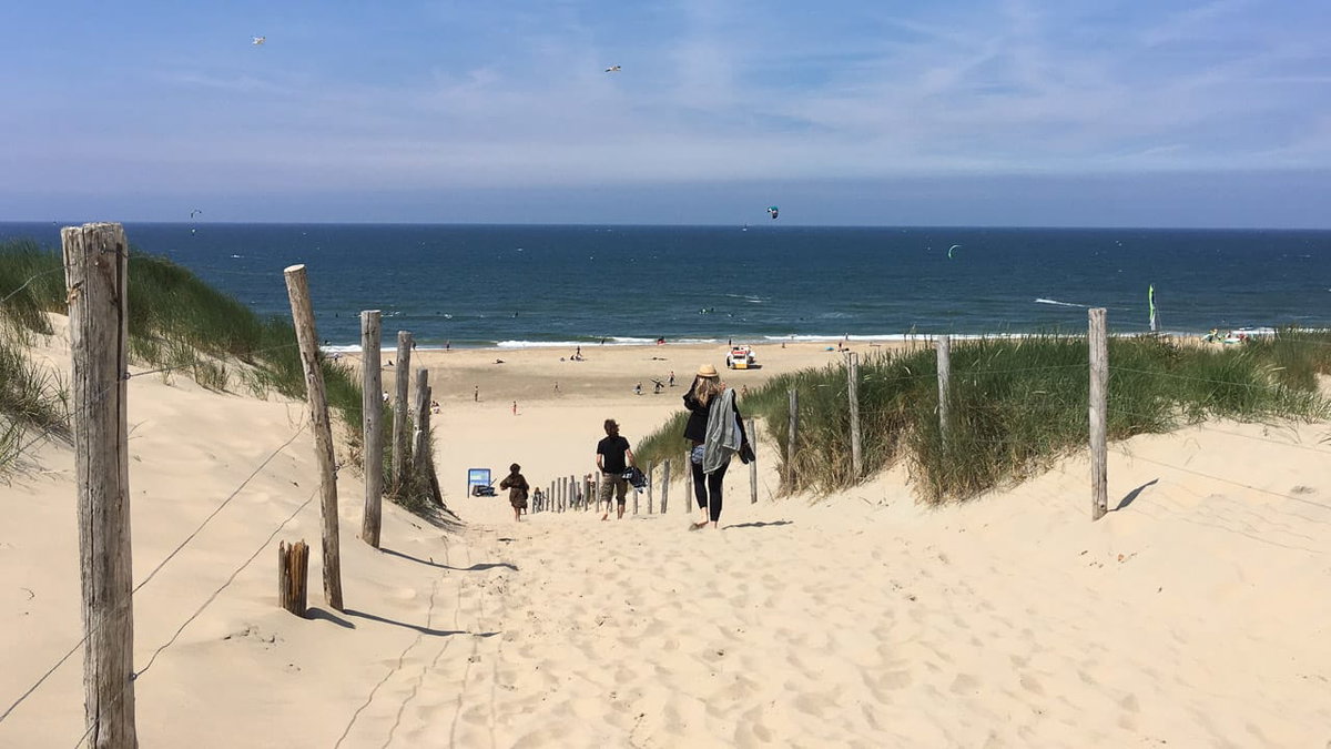 Fuer Strandliebhaber sind die Niederlande ein tolles Camping Reiseziel