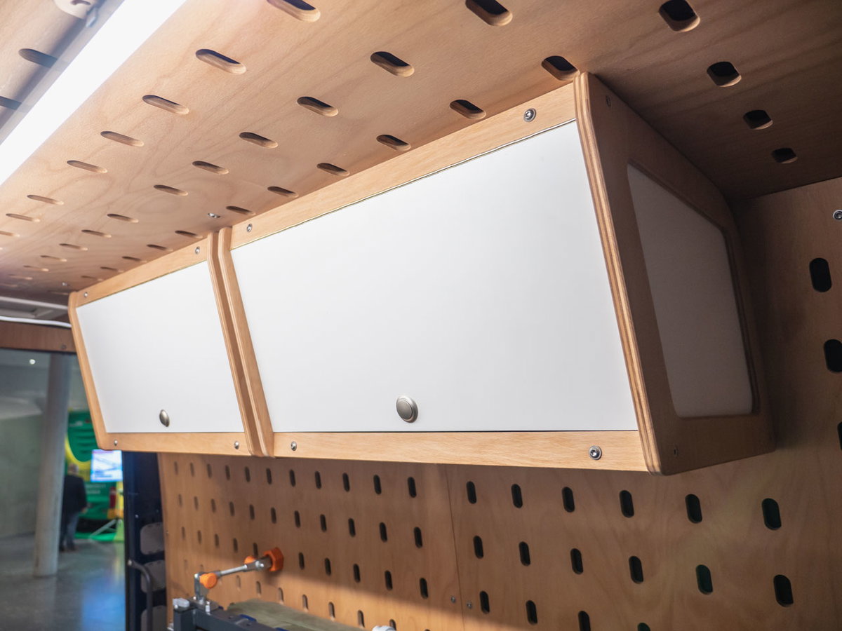 Für noch mehr Platz zum Verstauen: Oberschränke im Cargo-Camper City