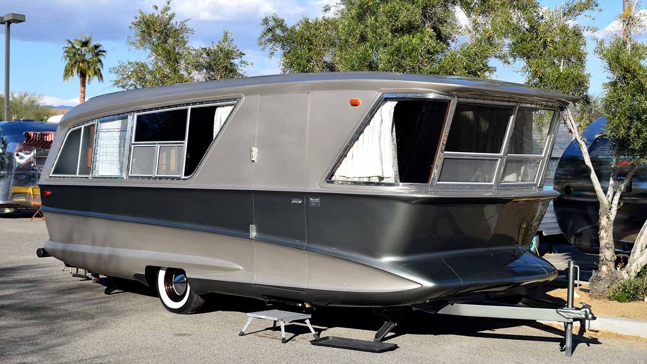 Umbau von Vintage-Wohnwagen