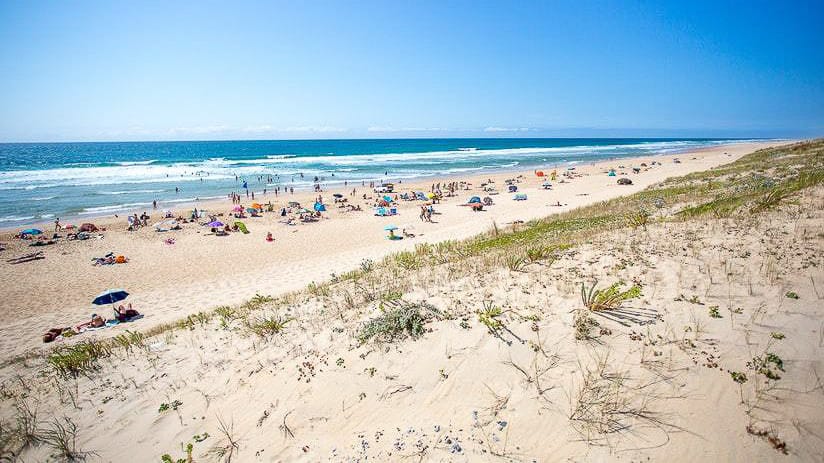 Der Strand von Arnaoutchot einem FKK Campingplatz in Europa