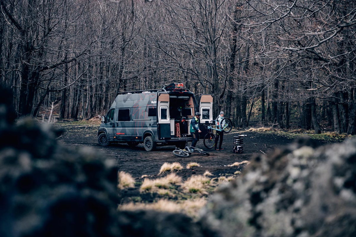 Auf in die WIldnis mit dem Adventure Van