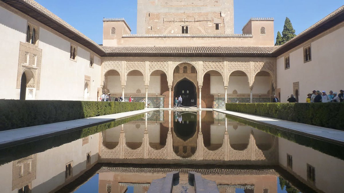 Bekanntes Motiv von Alhambra in Spanien