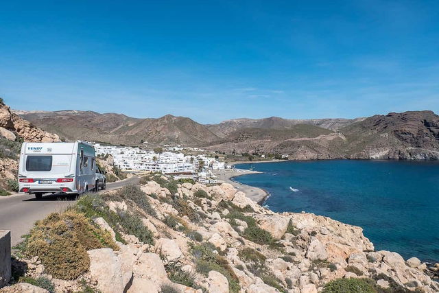 Überwintern in Spanien: Die besten Tipps, Ausflugsziele & Campingplätze