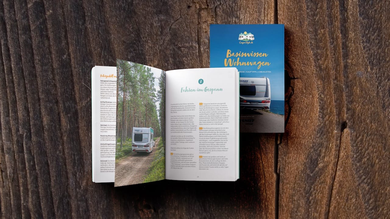 Kostenloses E-Book: Basiswissen Wohnwagen