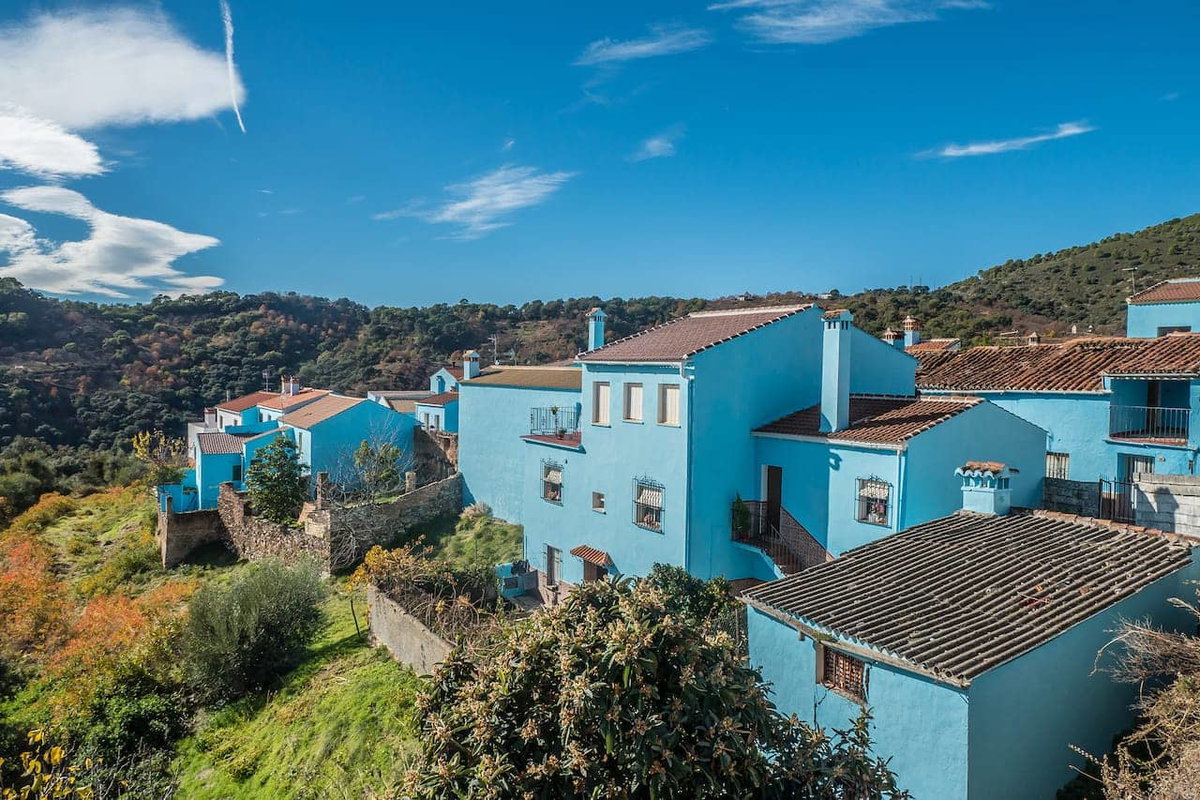 Besuch von Juzcar beim Überwintern in Spanien