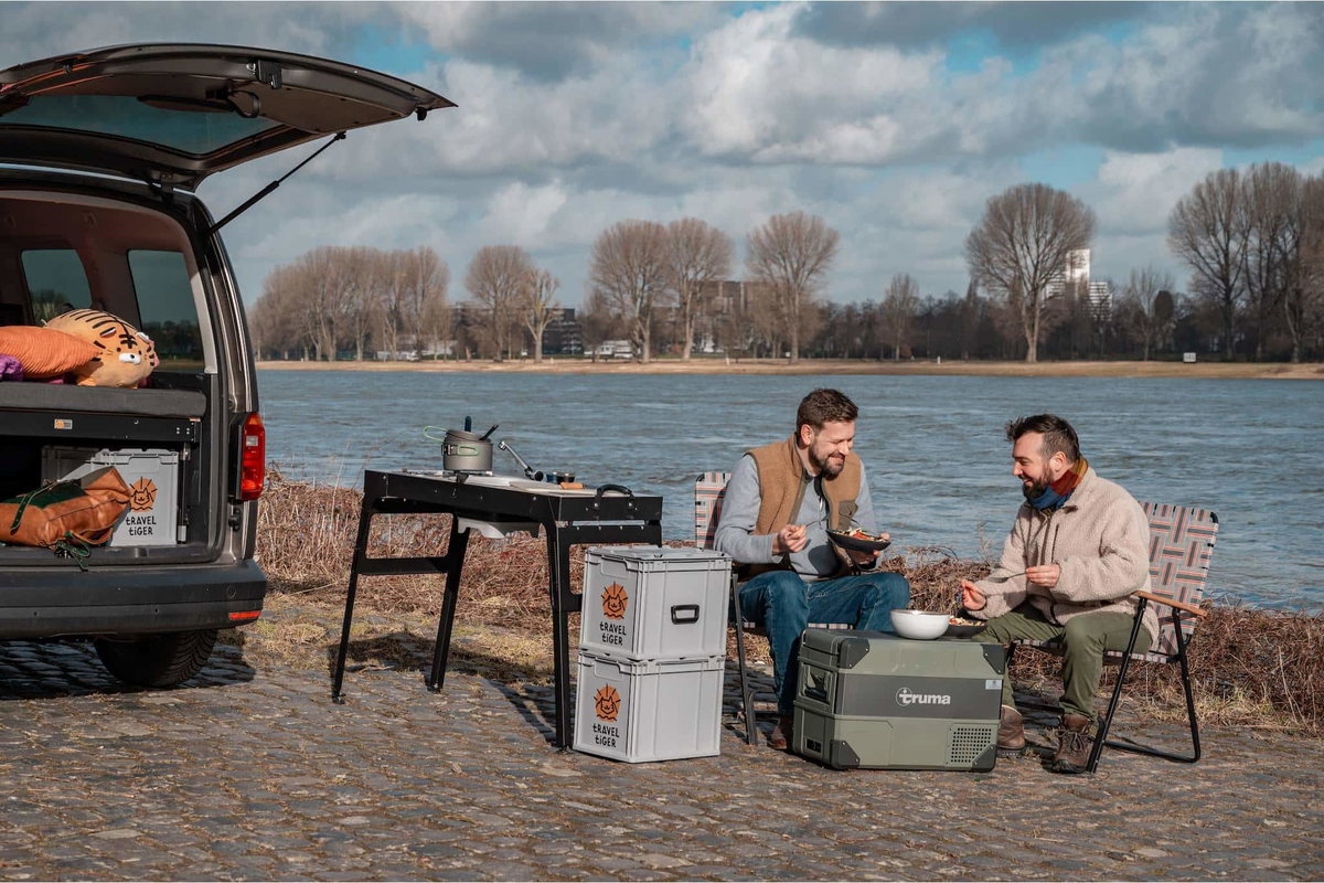 Die Campingküche "Koche" ist flexibel und passt sich an deine Bedürfnisse an. © travel tiger