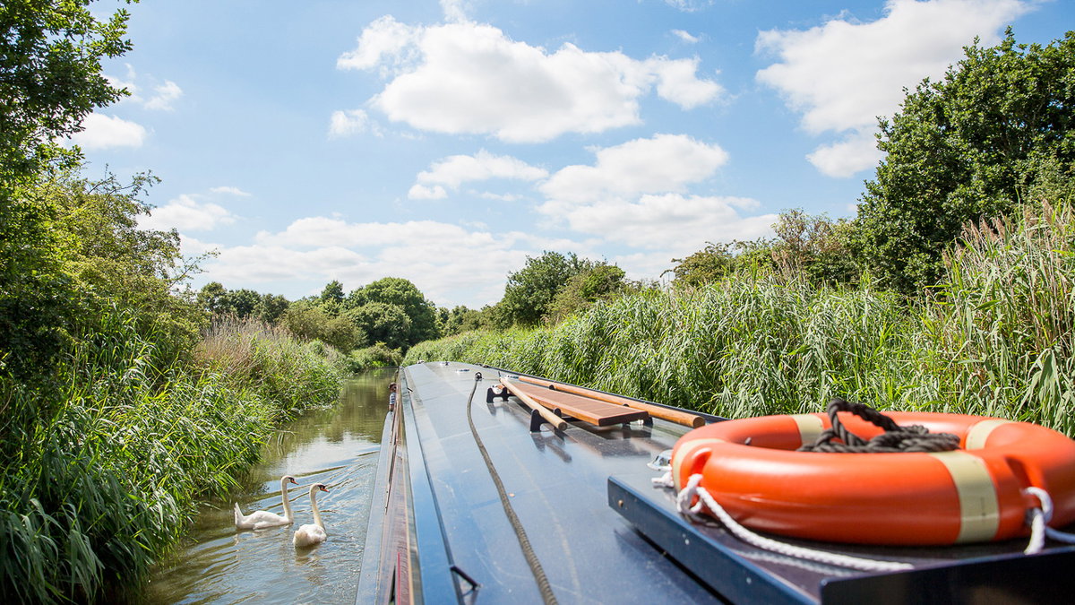 Camping in Wales auf einem Boot