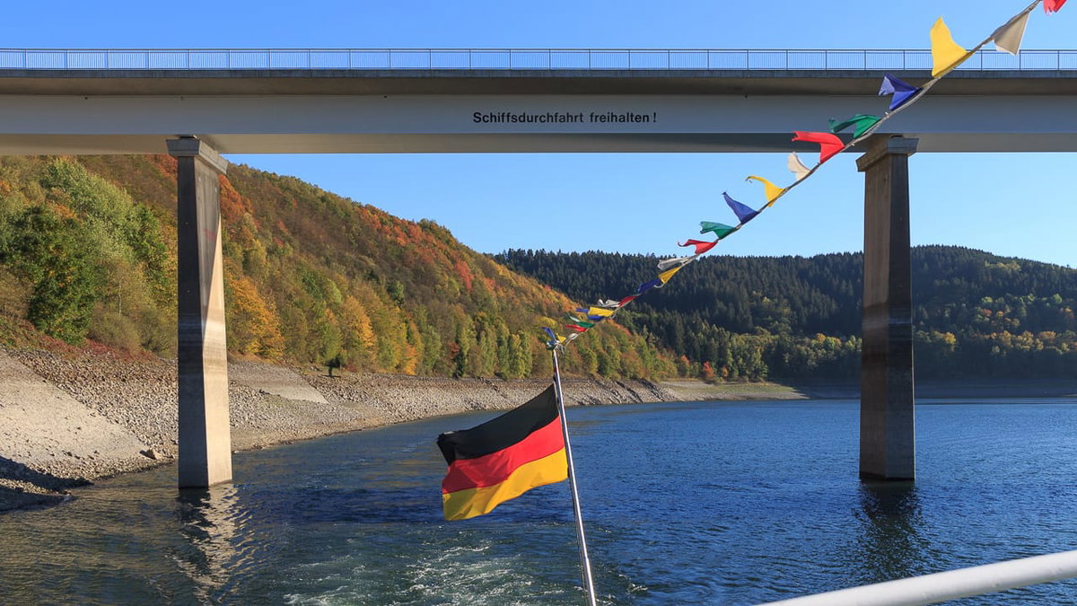 Schifffahrt und Camping im Sauerland