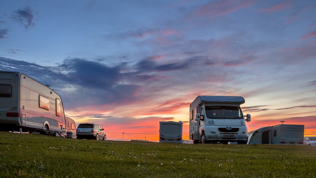 Corona Camping