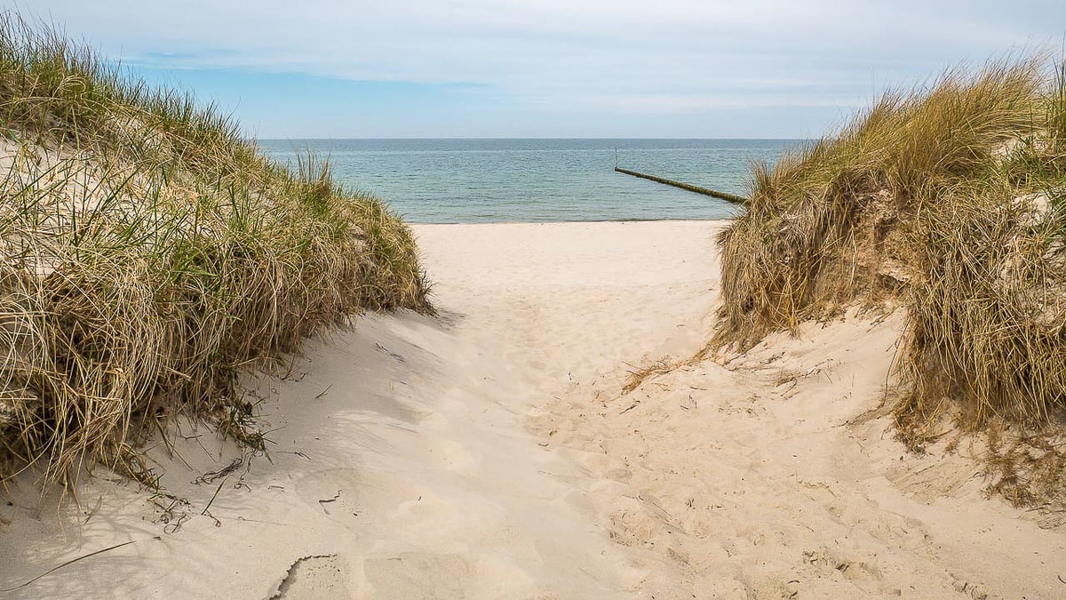 Zugang zum Strand beim Camping an der Ostsee