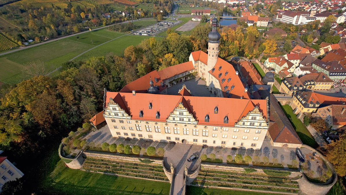 Blick auf Weikersheim auf einer Wohnmobiltour durch Hohenlohe - Achim Mende