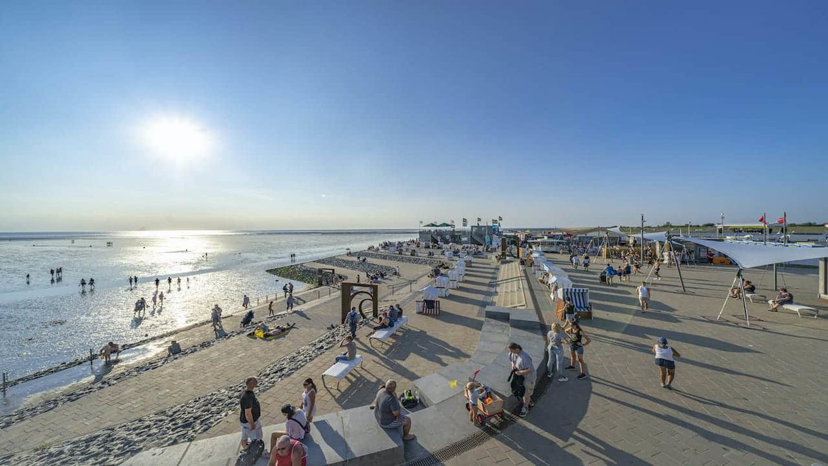 Familienlagune Perlebucht auf Büsum für Urlaub mit Kindern am Meer