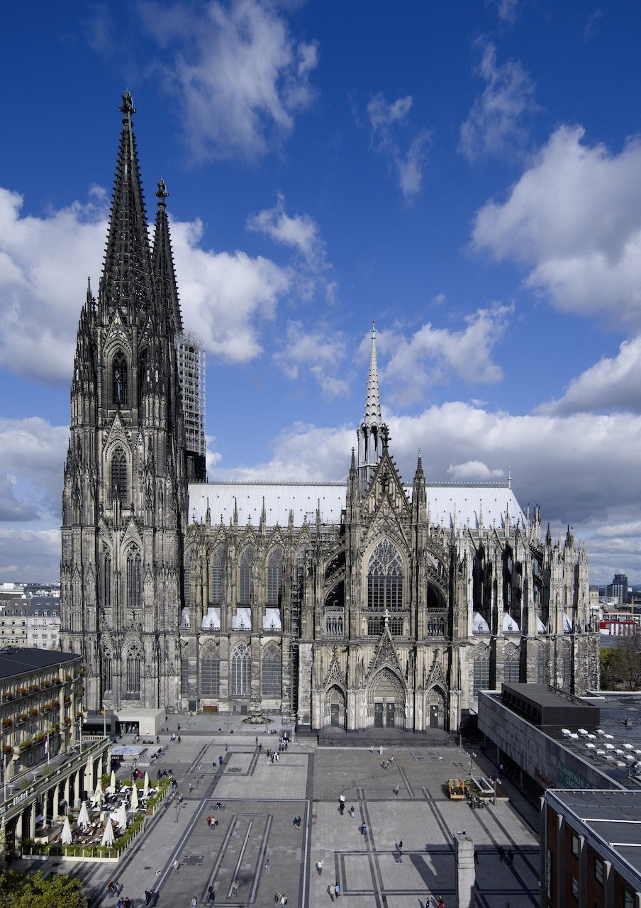 Camping in Köln mit Besuch vom Kölner Dom