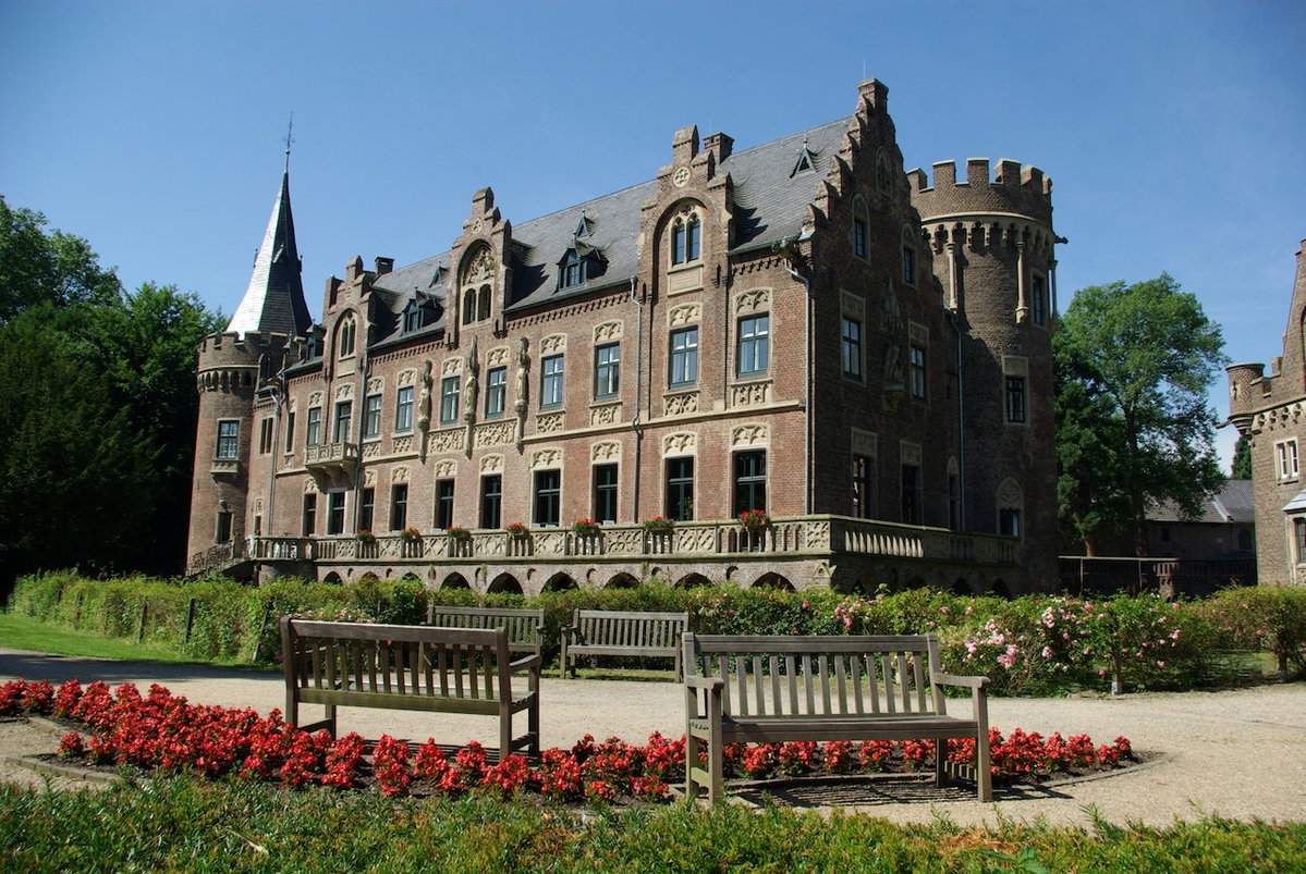 Camping in Köln mit Besuch vom Schloss Paffendorf