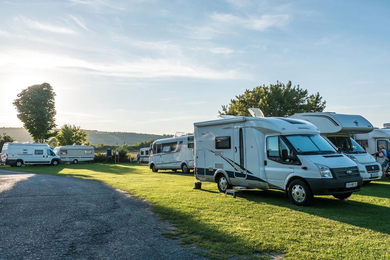 Ratgeber: Wohnmobil mieten oder leihen