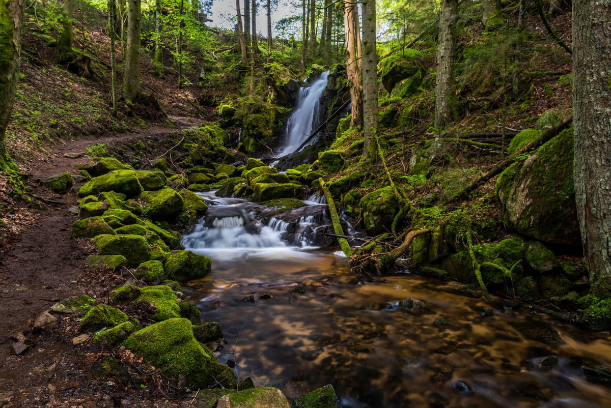 Am Windbergwasserfall beim Camping am Hochrhein