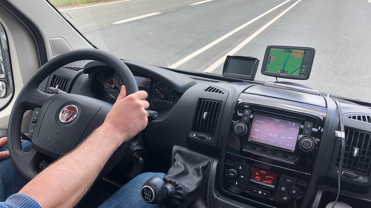 Navigation für Wohnmobile und Wohnwagen: Immer auf dem richtigen Weg bleiben