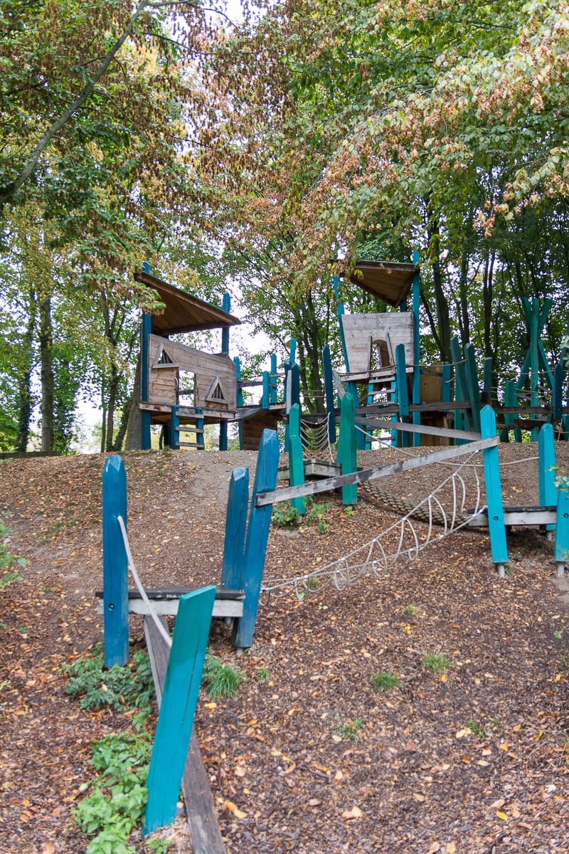 Spielplatz im Seepark Möhnesee beim Urlaub im Sauerland mit Kind
