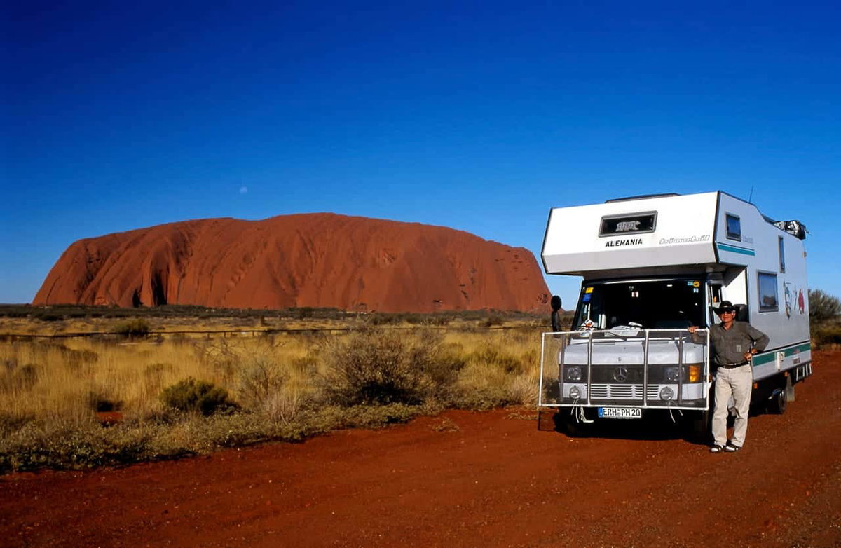 Mit dem eigenen Wohnmobil auf Weltreise in Uluru am Ayers Rock