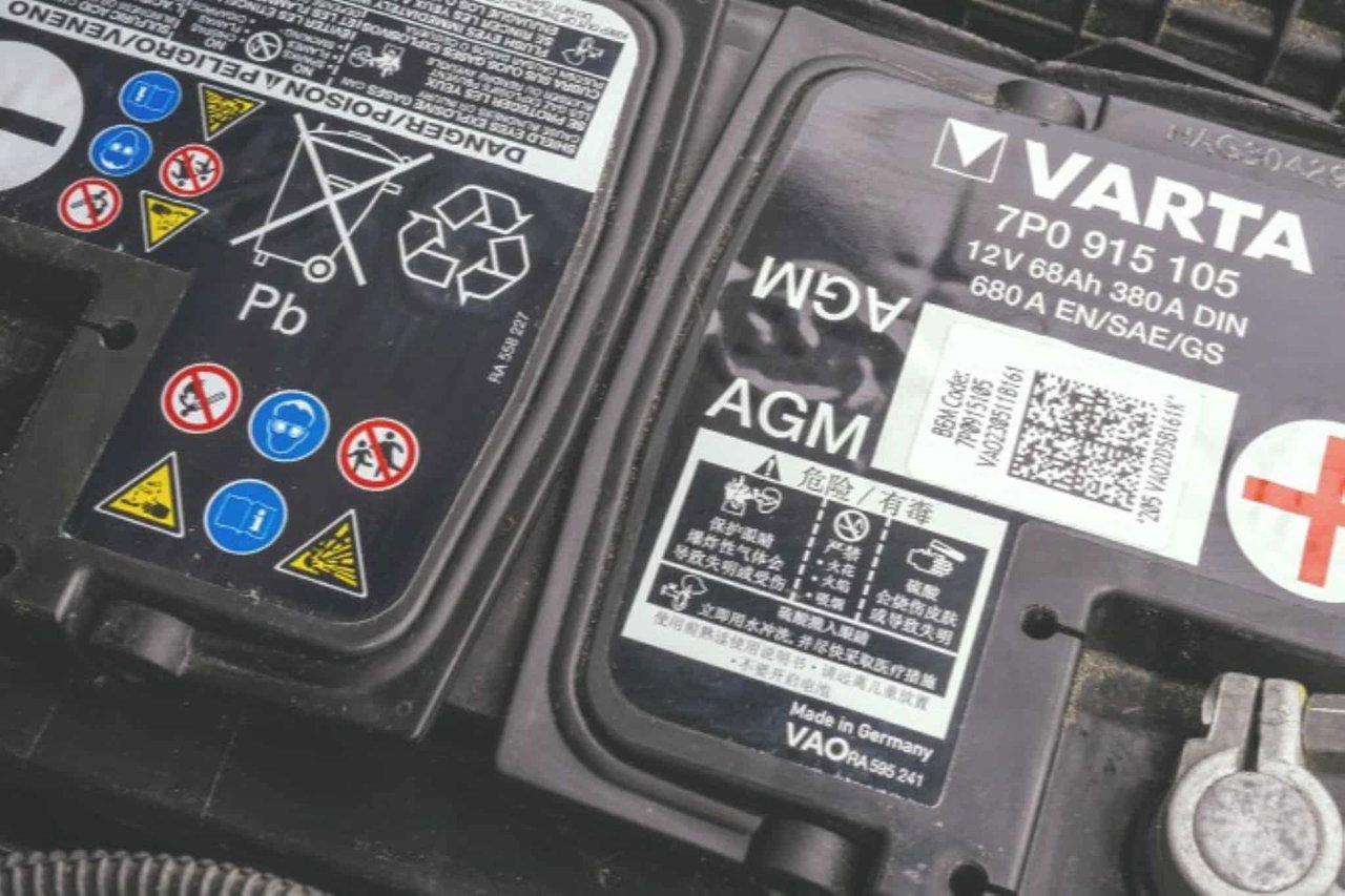 Autobatterie fremdstarten oder überbrücken - mit pdf-Tutorial zum Download!