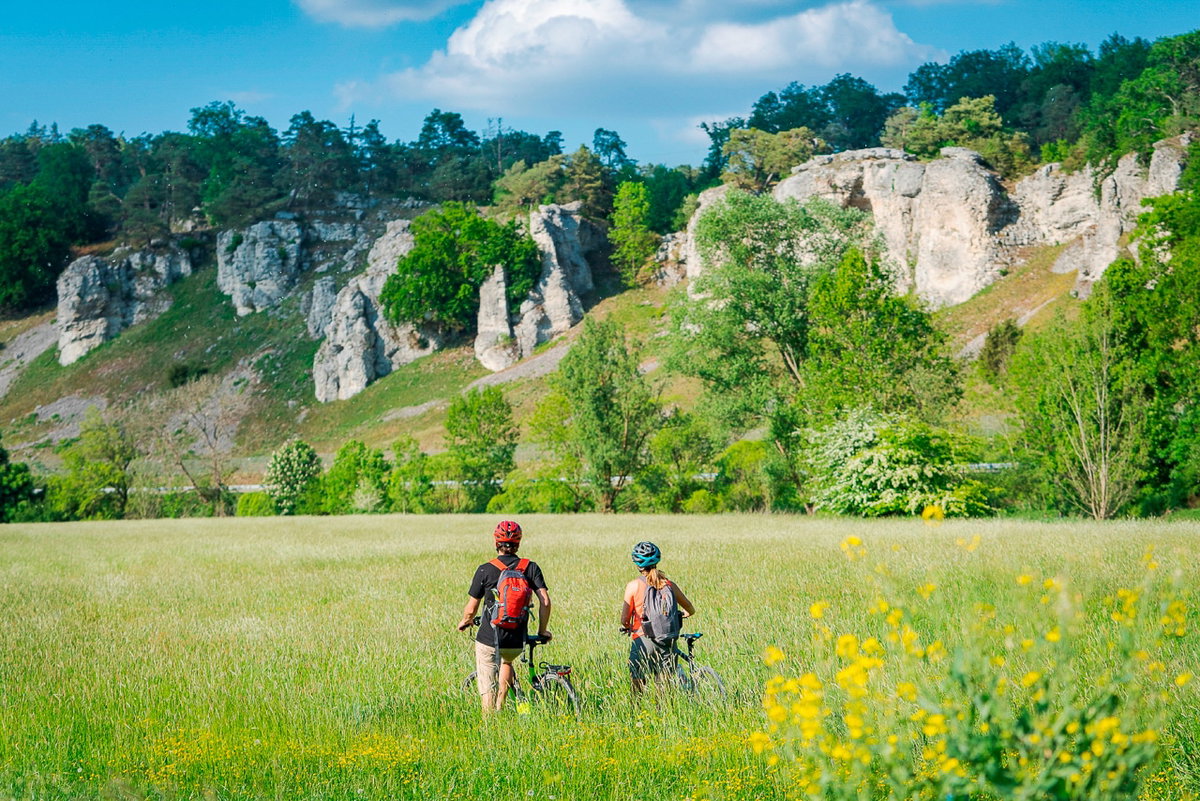 Radtour im Altmühltal beim Camping in Franken