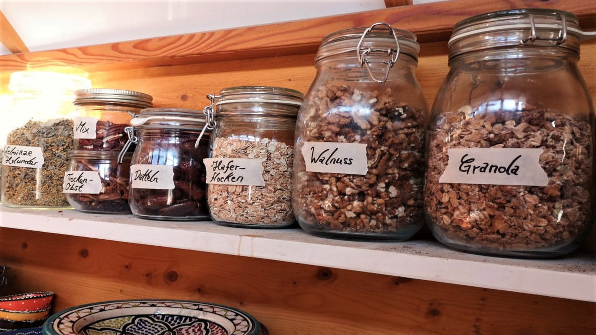 Lagerung von Trockenobst als Camping Essen