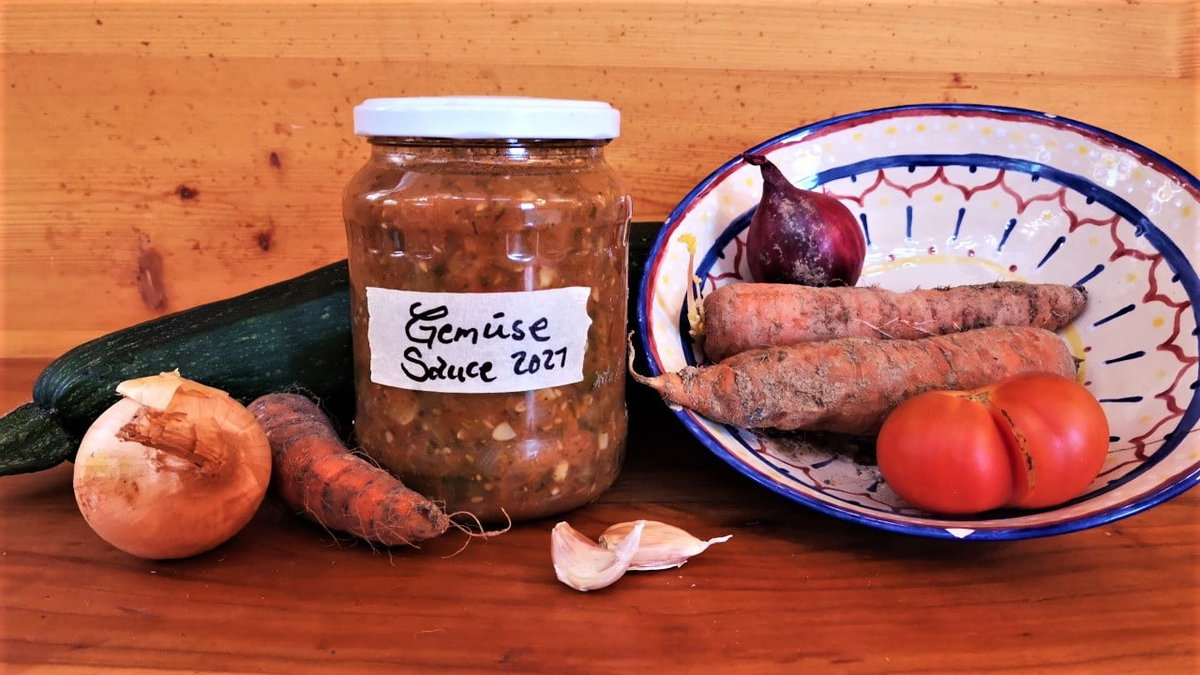 Gemüsesauce mit DIY Einkochen und Einlegen beim Camping