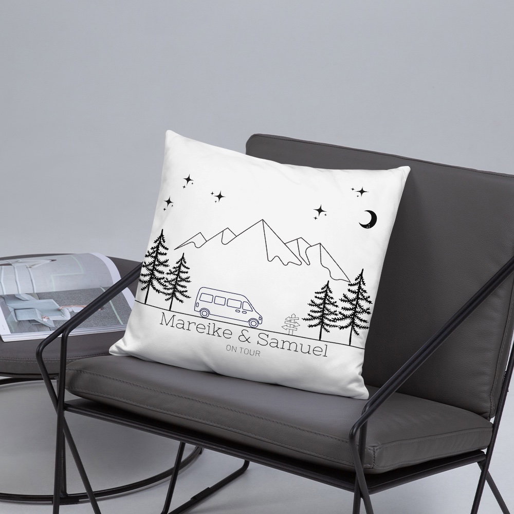 Geschenk für Camping Kissen von Little Mathilda bei etsy