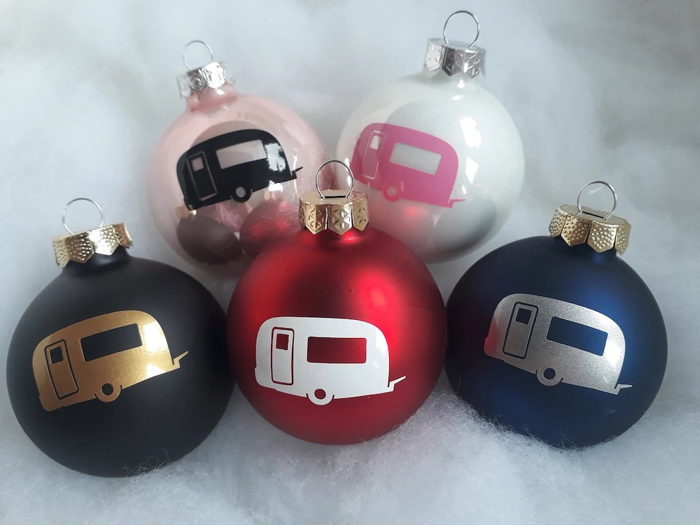 Weihnachtskugeln mit Wohnwagen von BeasKleinigkeiten bei etsy