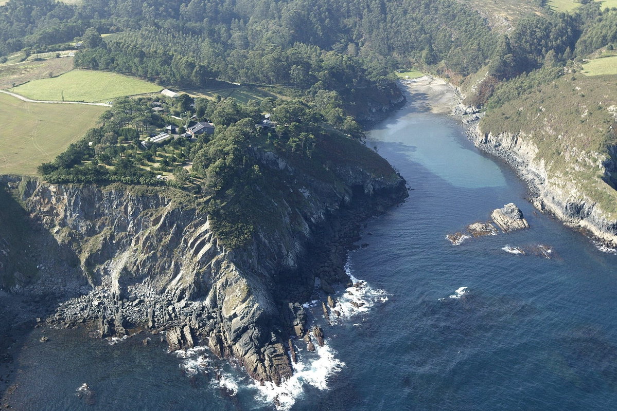 Camping Playa de Tauran Asturien - traumhafte Lage mit Blick aufs Meer