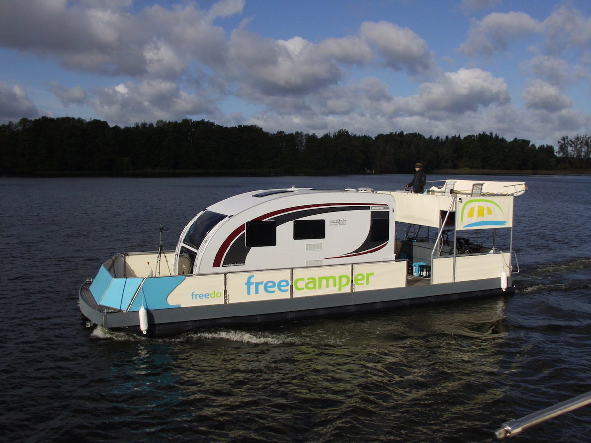 Camping auf dem Wasser mit freecamper by Stefan Schröder