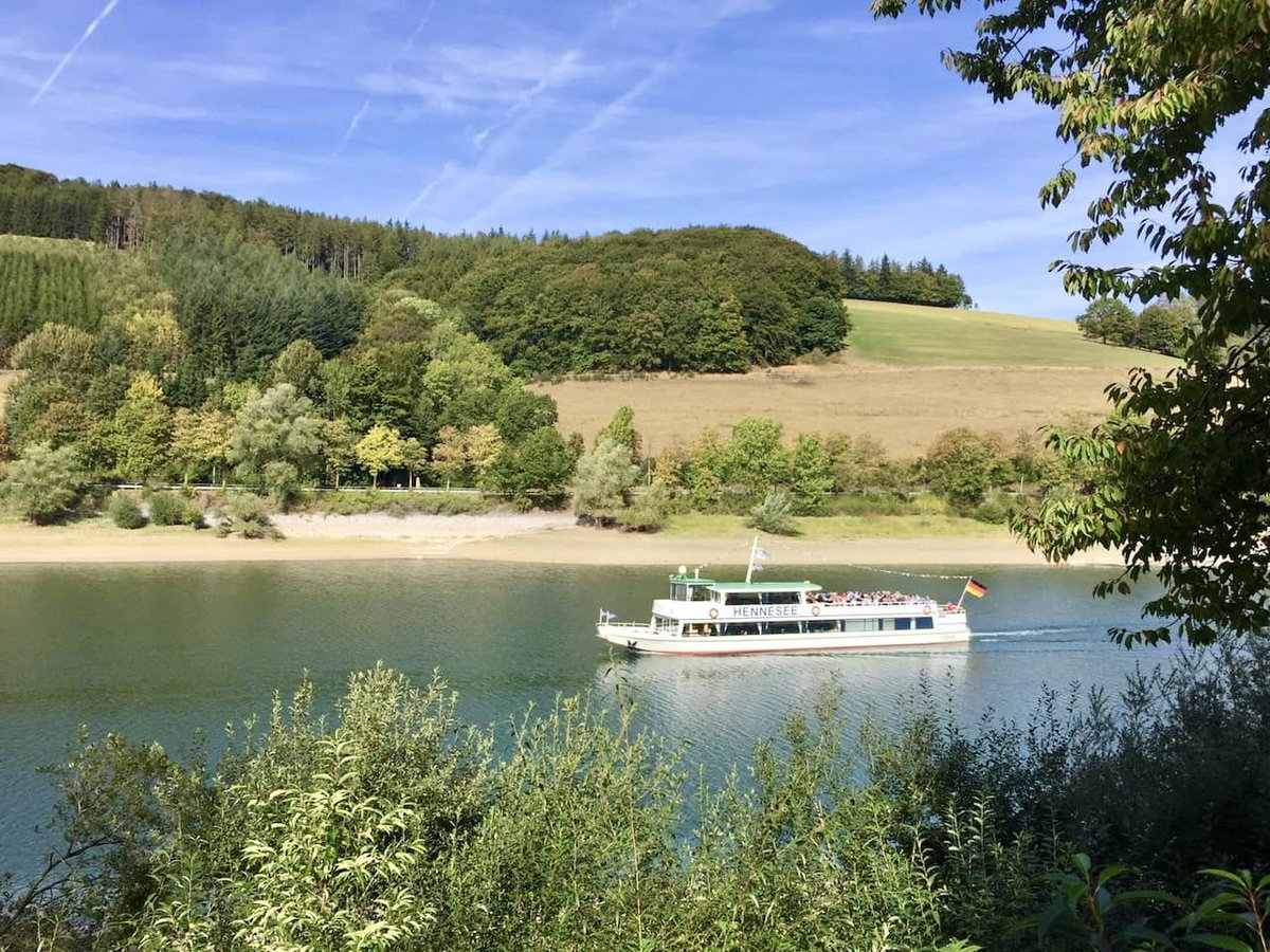 Familiencamping im Sauerland mit Kindern am Hennesee