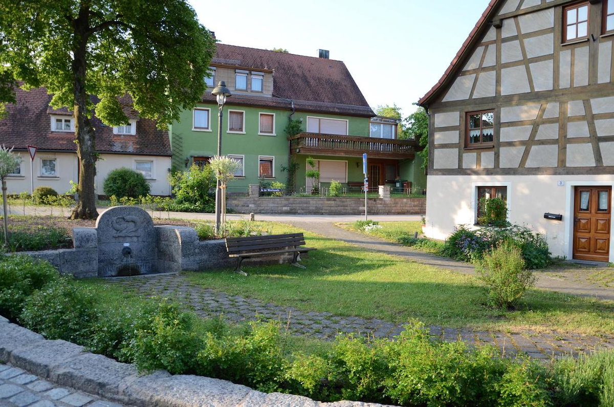 Fachwerkhaus auf einer Campingtour durch Frankenhöhe