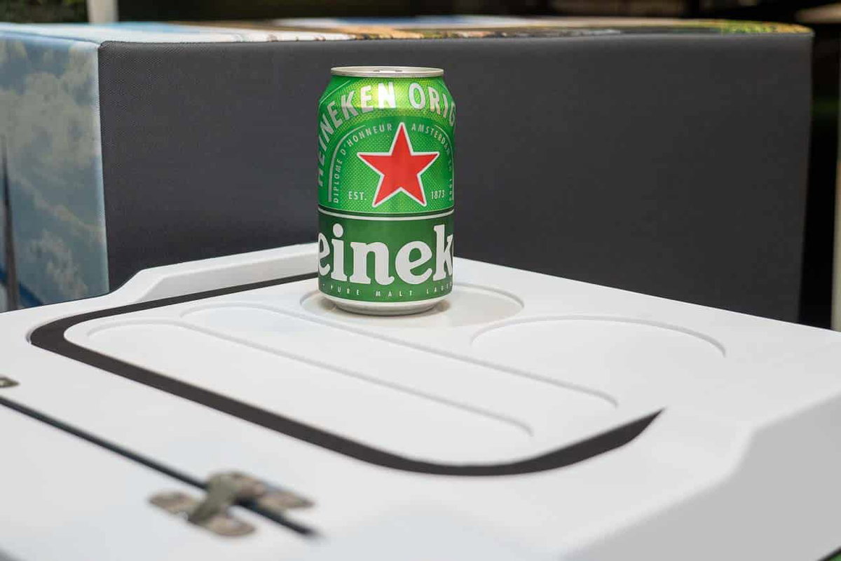 Green Akku Kompressorkühlbox mit Ablageflächen